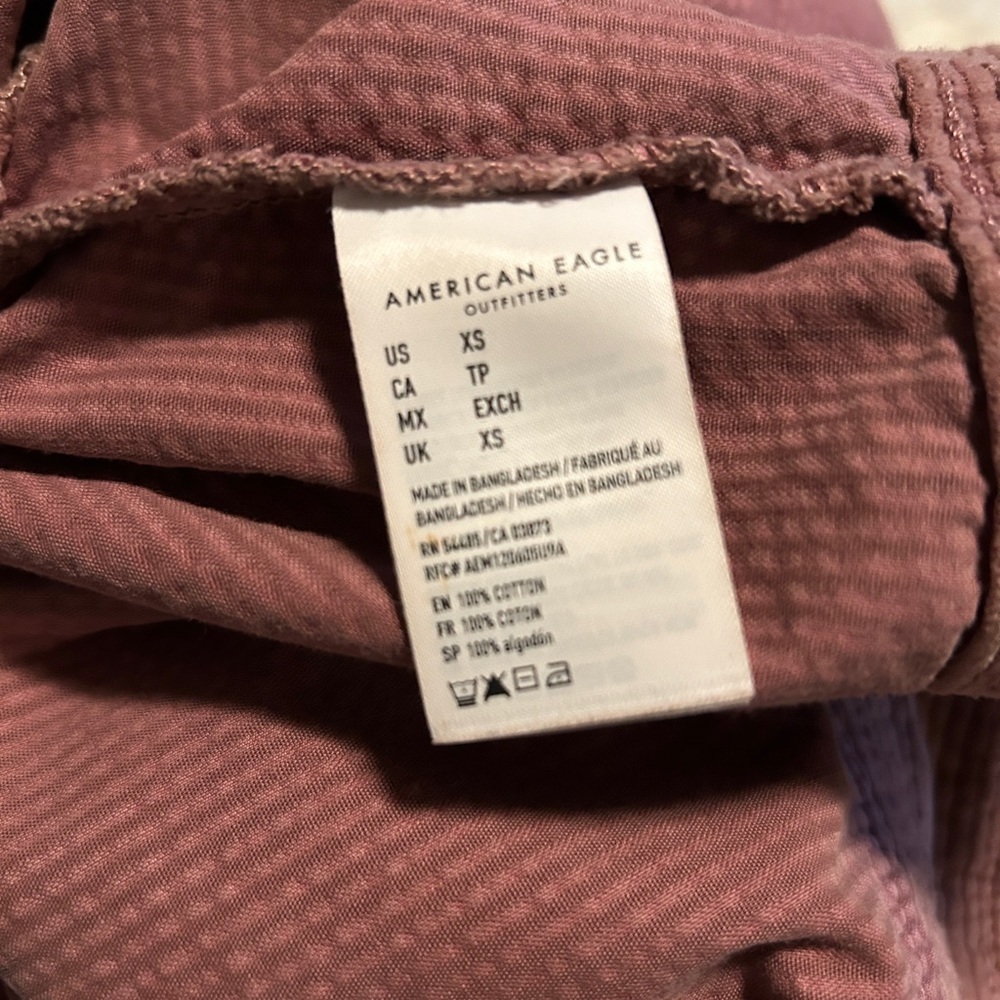 3/$20 American Eagle boxy corduroy mauve jacket, size XS - Picture 5 of 6